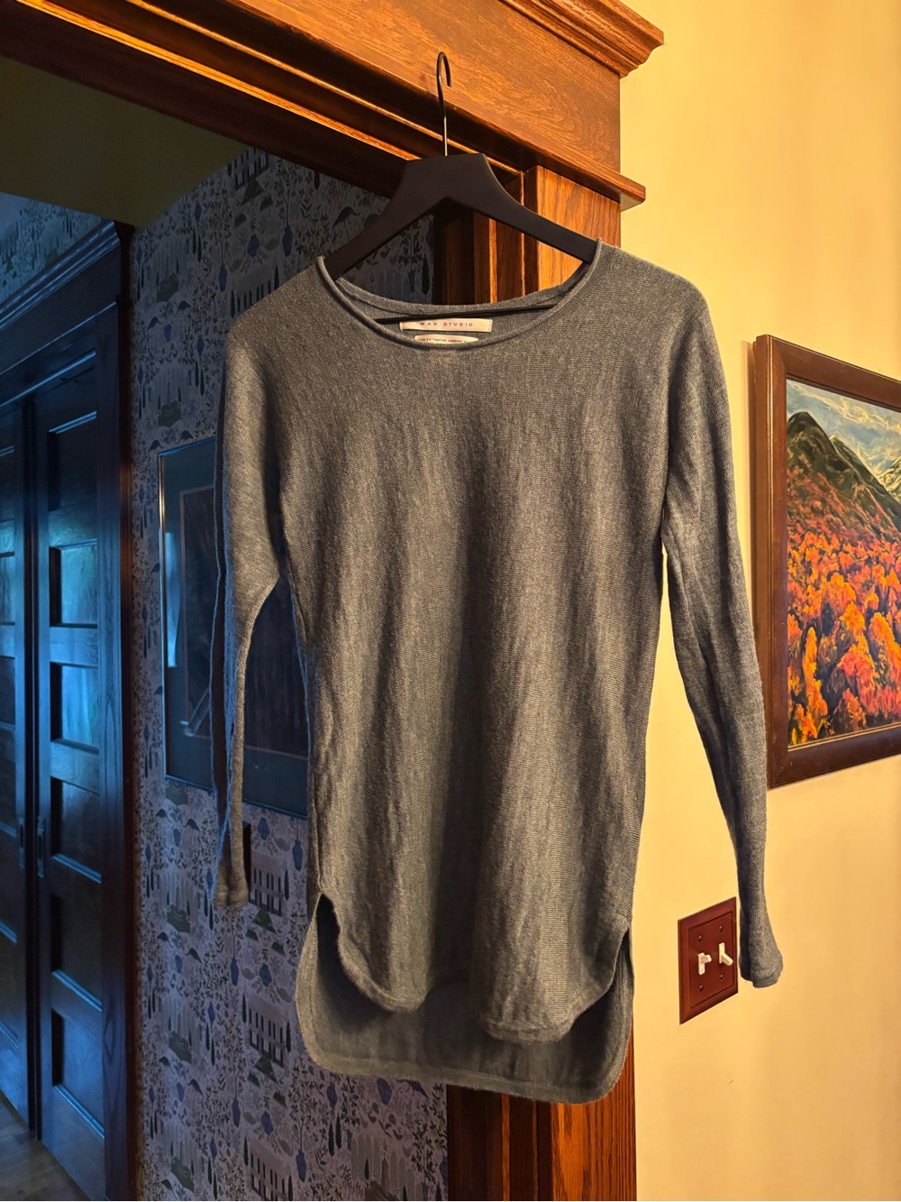 100% Wool Crew Neck Women's Sweater - Lightweight Casual Knit